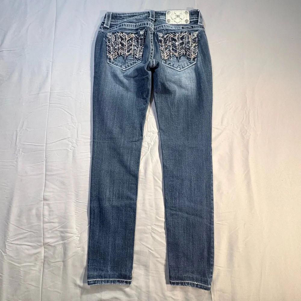 Miss Me Signature Skinny Jeans Embellished Pocket Mid Rise Stretch Sz 26💛